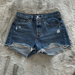 Levi Shorts